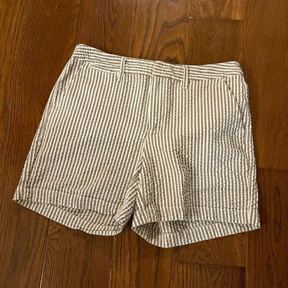A New Day brown and cream seersucker shorts size 2 - Picture 1 of 5